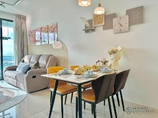 Macrolink Medini•2+1Bedroom/4Pax/Balcony/LakeView Vacation rental in Johor