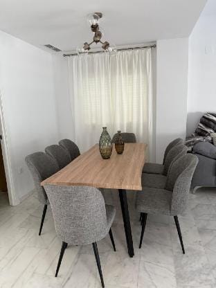 Spacious and bright house, for families or groups Vacation rental in Sierra Norte de Sevilla