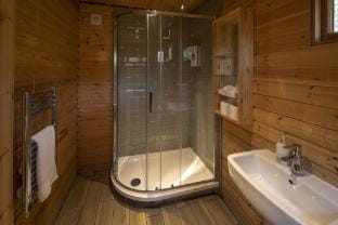 Tranquil Woodland Cottage, 10-Min Drive to Clifton Vacation rental in Bristol