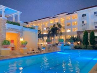 Your Comfort Zone Staycation2 Vacation rental in Pasig