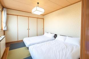 Ezo Fujiya Niseko House View Room 2 Vacation rental in Hokkaido Prefecture