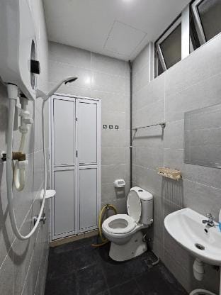 Female ONLY House Cozy Master Room Vacation rental in Penang