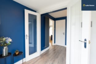 Comfy Home | Cls to hospital | Sleeps 7 | wParking Vacation rental in Basingstoke