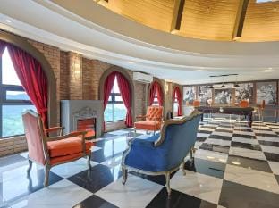 One Utama / Damansara Houses Vacation rental in Petaling Jaya