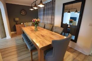 Weekly Deal | Save 10% | WiFi | Parking | Sleeps 8 Vacation rental in England