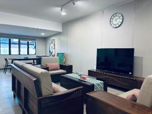 Entire Penthouse in the Heart of Melaka |4R3B Apartment in Malacca