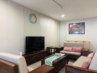 Entire Penthouse in the Heart of Melaka |4R3B Apartment in Malacca
