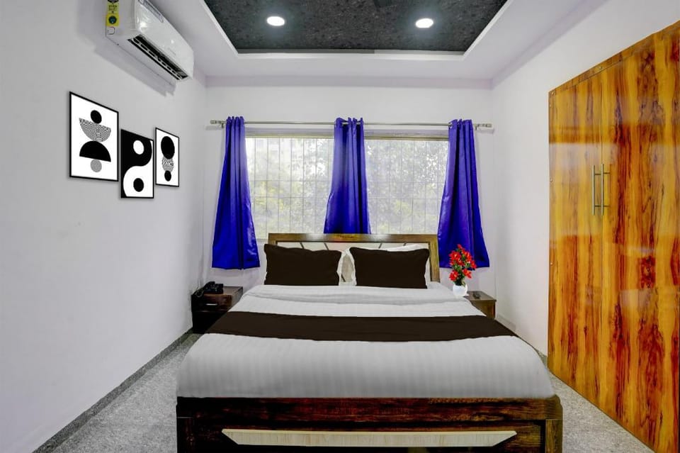 Townhouse Seven Hills Aurangabad Hotel in Maharashtra