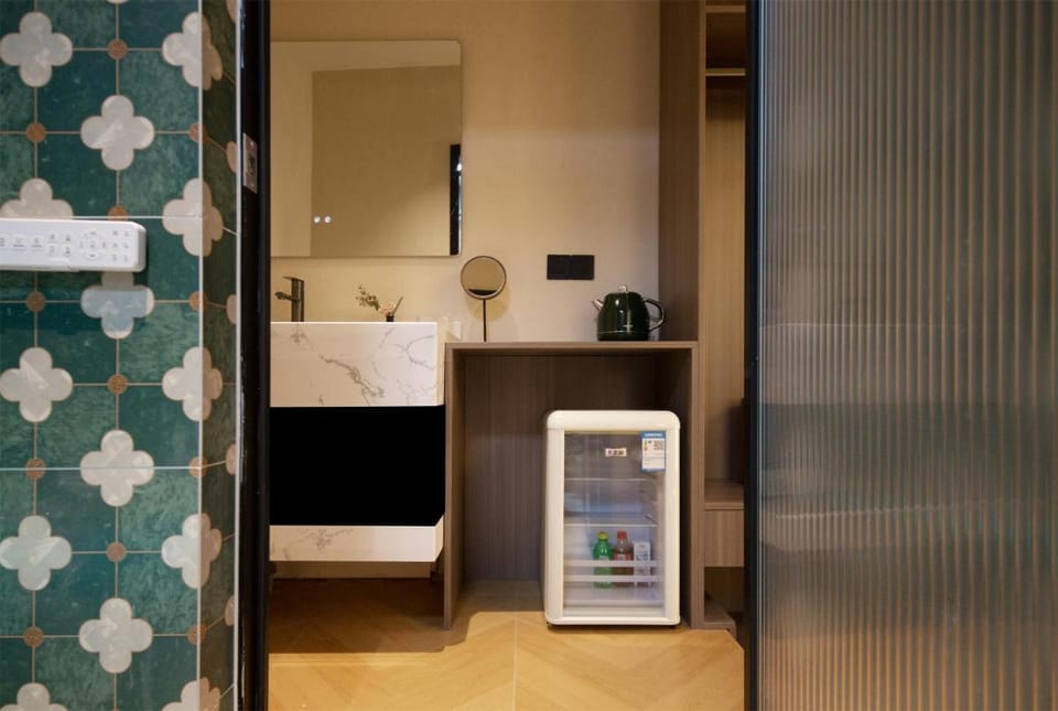 ShangShanZhu·River view Apartment (Hong Ya Dong Shop) Apartment in China