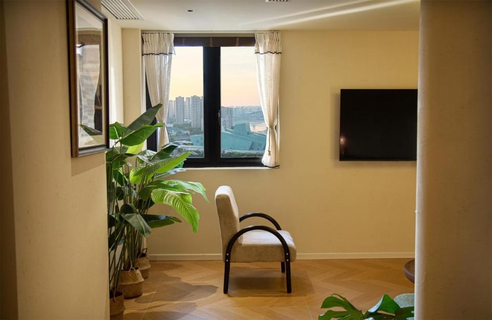 ShangShanZhu·River view Apartment (Hong Ya Dong Shop) Apartment in China