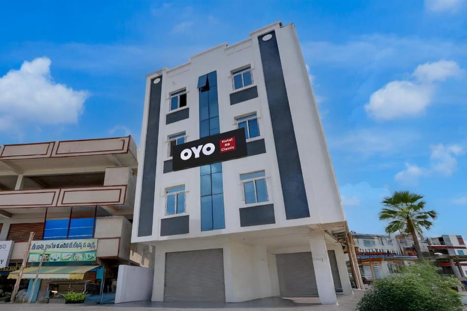 Hotel O RB Classic Inn Hotel in Telangana