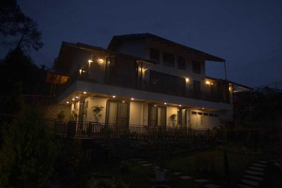 Tabula raasa Vacation rental in Uttarakhand