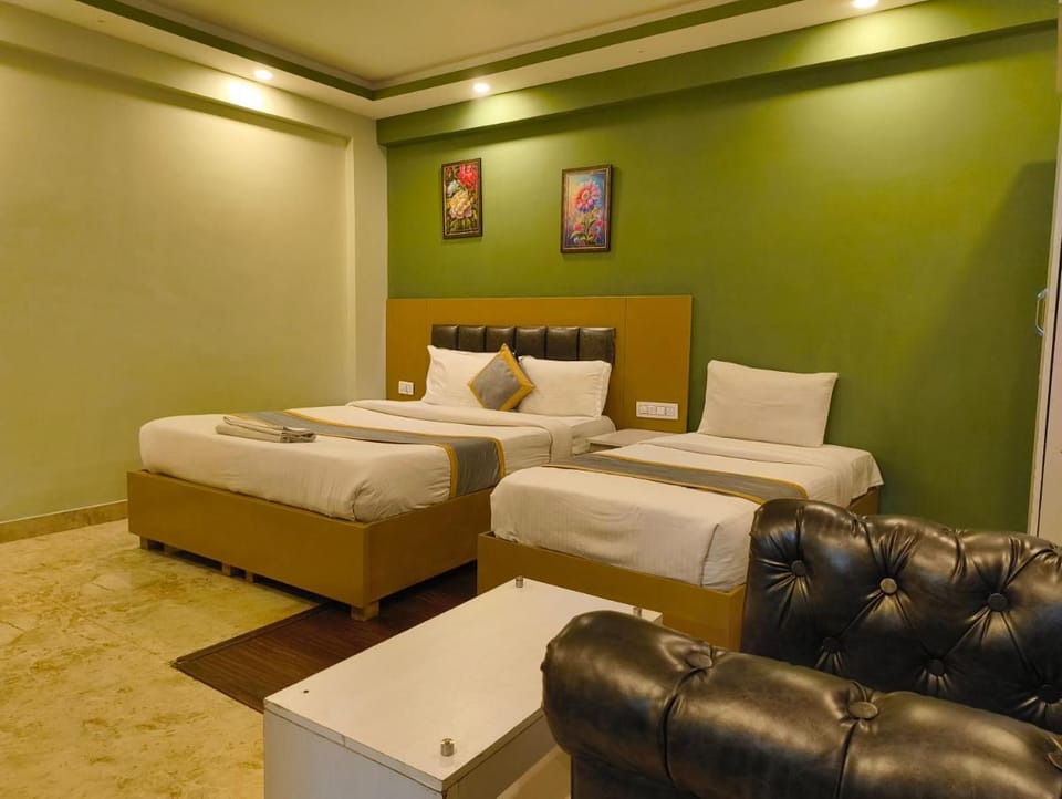 Hotel Cozzy Inn Hotel in Bengaluru