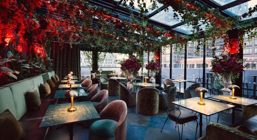 House of Gods Canary Wharf Hotel in London