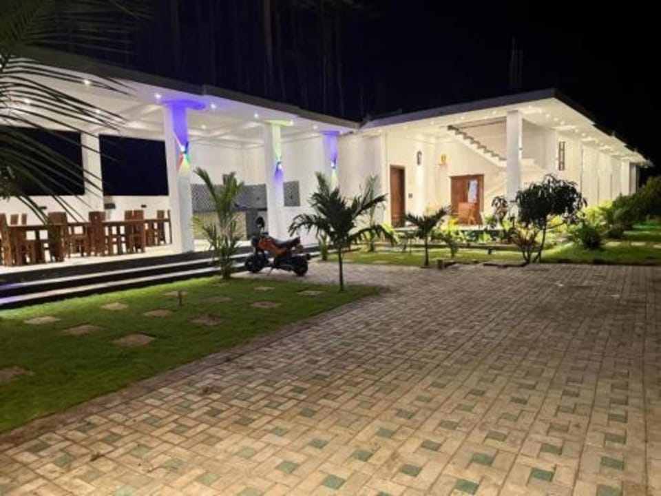 Asai surf inn Arugambay Hotel in Sri Lanka