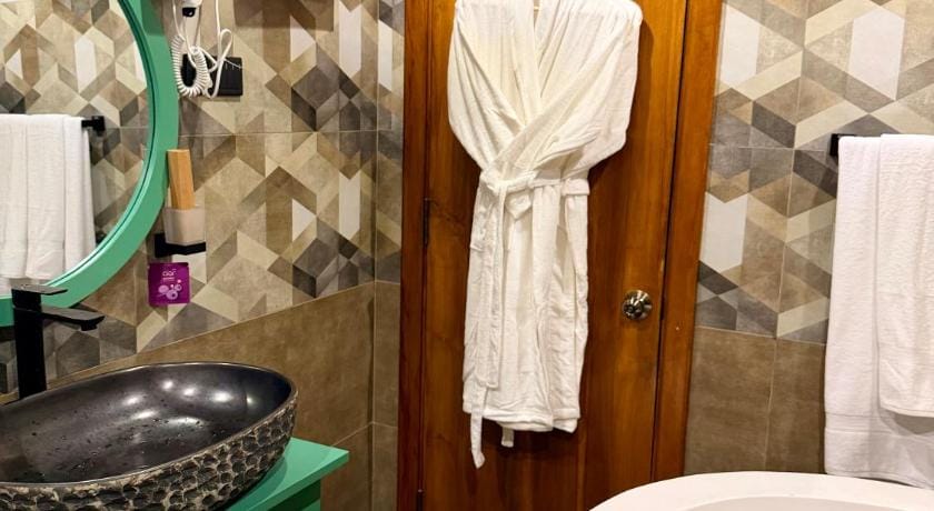 Honeymoon resort Hotel in Uva Province, Sri Lanka