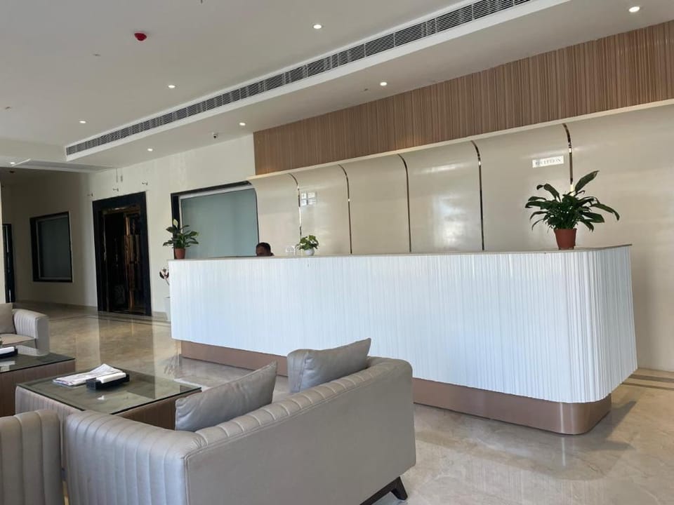 Solitaire Resort Hotel in Uttar Pradesh