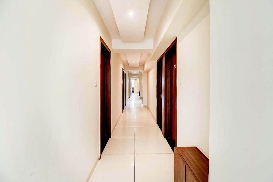 FabHotel Samudra Executive - Nr Solapur Highway Hotel in Pune