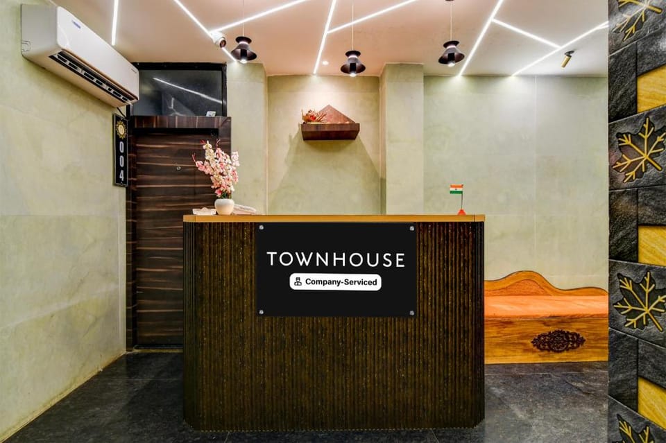 Super Townhouse Lighthouse Beach Sea View Hotel in Odisha