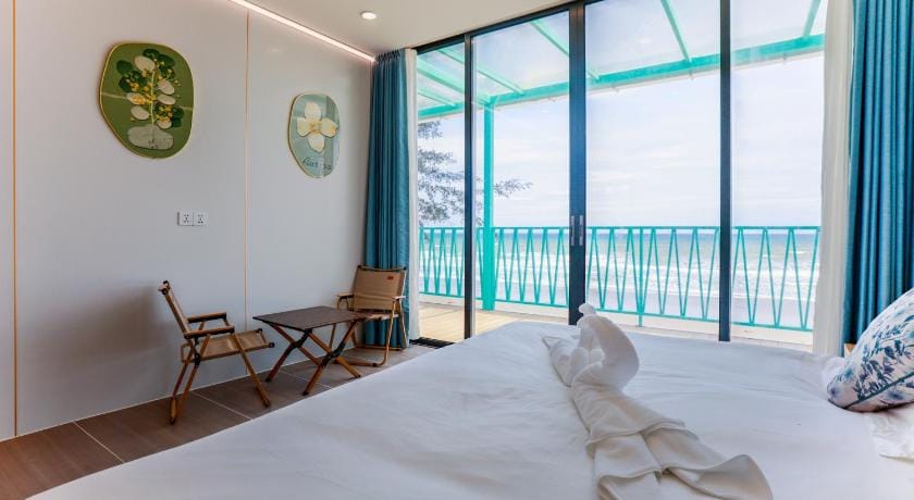 ALAYA BEACH CLUB Hotel in Kota Kinabalu