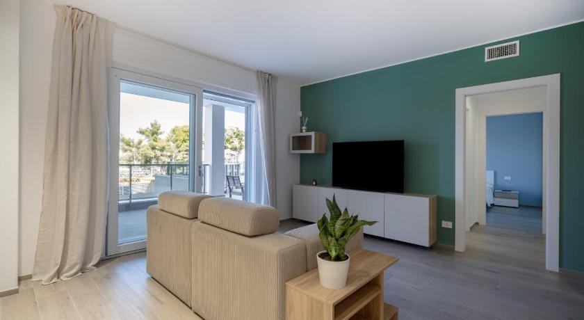Borgo Felice - Modern Apartments  Free Parking Hotel in Bari