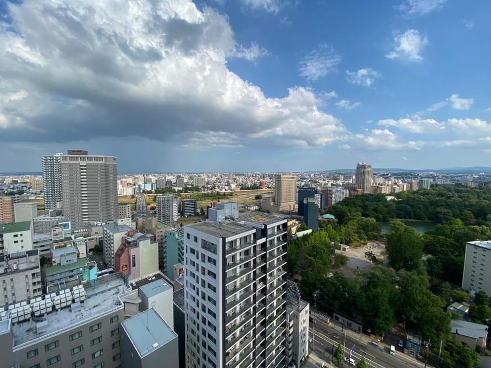 AT2606 New Room! City View Apt 2 min to Subway. Vacation rental in Sapporo