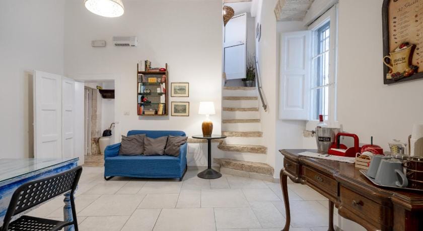 Corte Fiorita - City Center historical stay Hotel in Basilicata