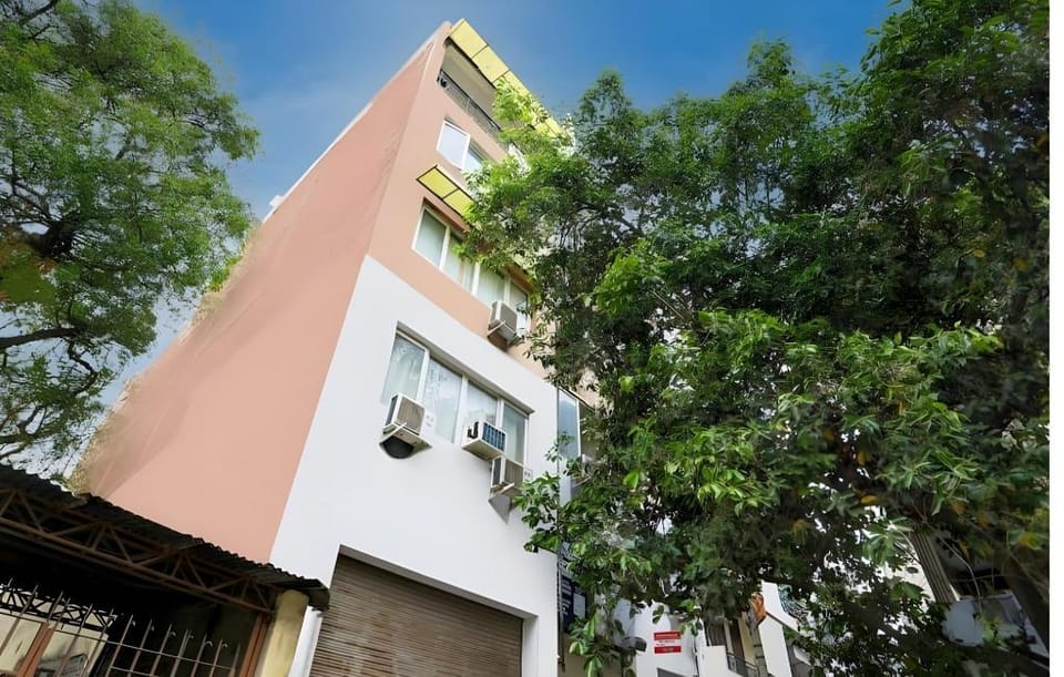 Hotel In Malviya Nagar Hotel in New Delhi