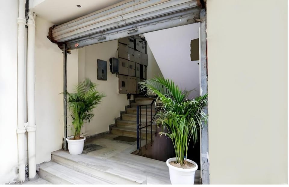 Hotel In Malviya Nagar Hotel in New Delhi