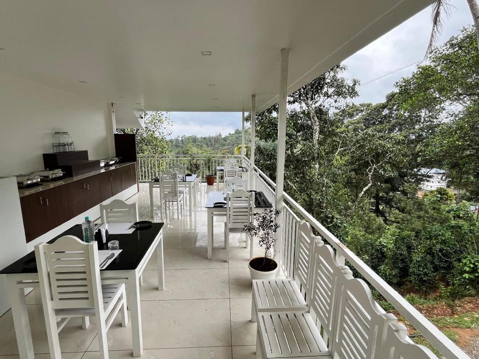 Aura Springs Resort Hotel in Kerala