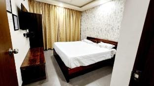 Premium 1BHK Retreat | The Happy Hermit Apartment in Puri