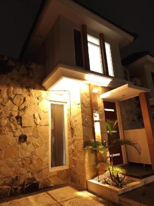 Villa Pesona Batu 44 Villa in Batu