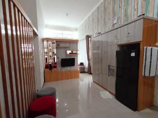 Gemstone Villa Villa in Batu