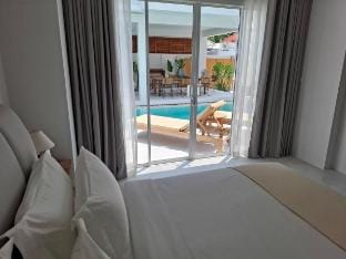 Villa Tranquil Rawai - 4 Bed private pool Villa Vacation rental in Rawai