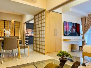 BGC Uptown 3BR Luxury, Comfort & Center Vacation rental in Makati