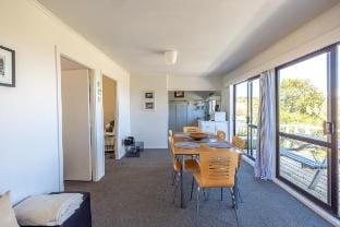 Deco Cottage - Our Island Vacation rental in Auckland Region
