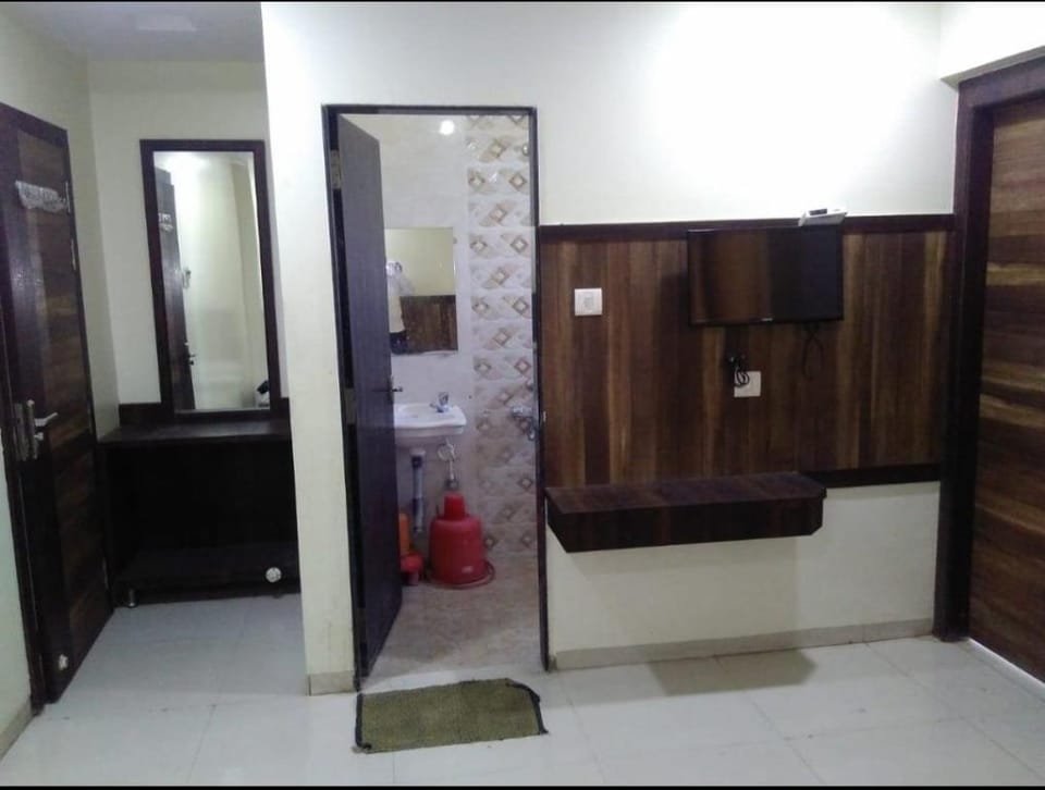 Hotel Shri Sai Ashwariya inn Hotel in Maharashtra