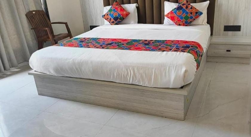 Hotel La Serene Hotel in Agra