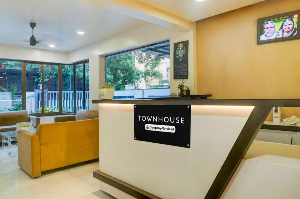 Townhouse Pune Ramwadi Metro Station Hotel in Pune