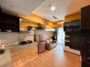Warm & Cozy 2 BR @M-Town City Center Vacation rental in West Java
