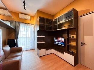 Warm & Cozy 2 BR @M-Town City Center Vacation rental in West Java