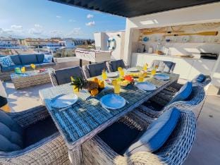 Exclusive villa with pool and jacuzzi  ?☀️ Villa in Santiago de la Ribera