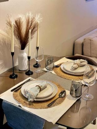 Cozy Netflix and Chill in BGC Vacation rental in Makati