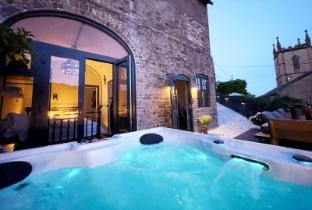 Ironbridge Tiny Hideaway Apartment in Tontine Hill
