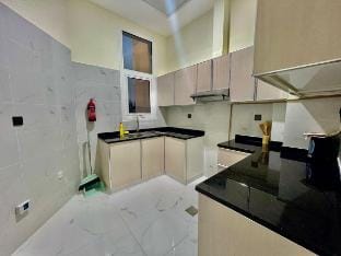 Brand New building. Near metro Vacation rental in Dubai