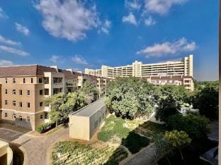 Motor City. Spacious apartment. Vacation rental in Dubai