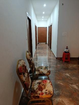 Hotel Shree Mayakunj Vacation rental in Uttar Pradesh