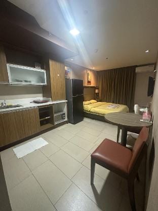 Quiet department in Makati Room1217 Apartment in Makati