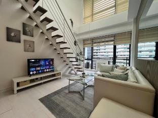 Modern Loft Haven @ Gramercy Vacation rental in Makati