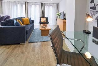 2 bed close to Tower of London Vacation rental in London Borough of Southwark